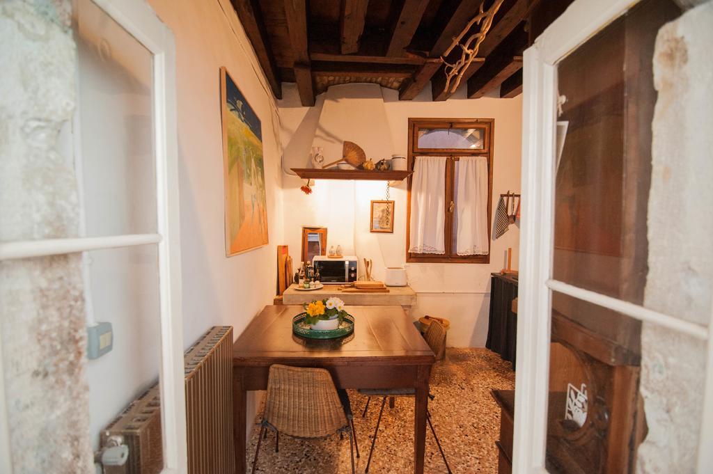 Appartamento Casa 300 Venedik Dış mekan fotoğraf