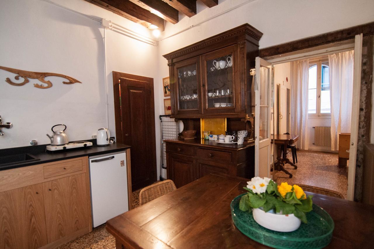 Appartamento Casa 300 Venedik Dış mekan fotoğraf